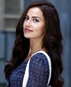 Fahriye evcen en yeni sac modeli